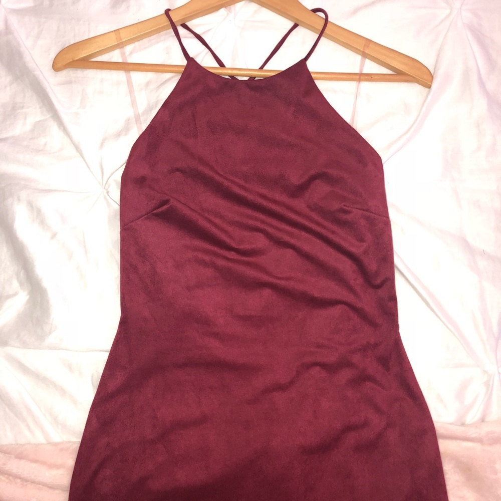 Burgundy open back tight fitting midi dress